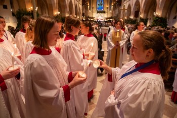 University of the South Sewanee Tennessee choir Lessons and Carols candles 2024