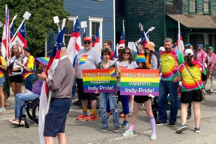 Episcopalians march in Indianapolis Pride Parade